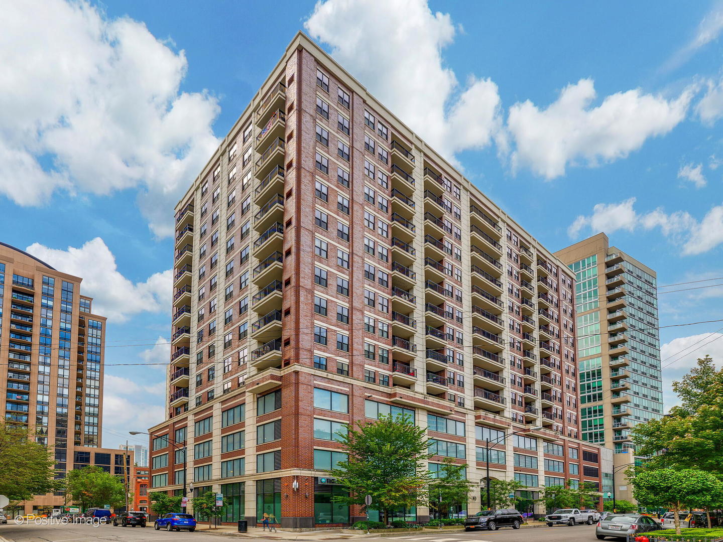 451 W HURON Street Unit: 1108
