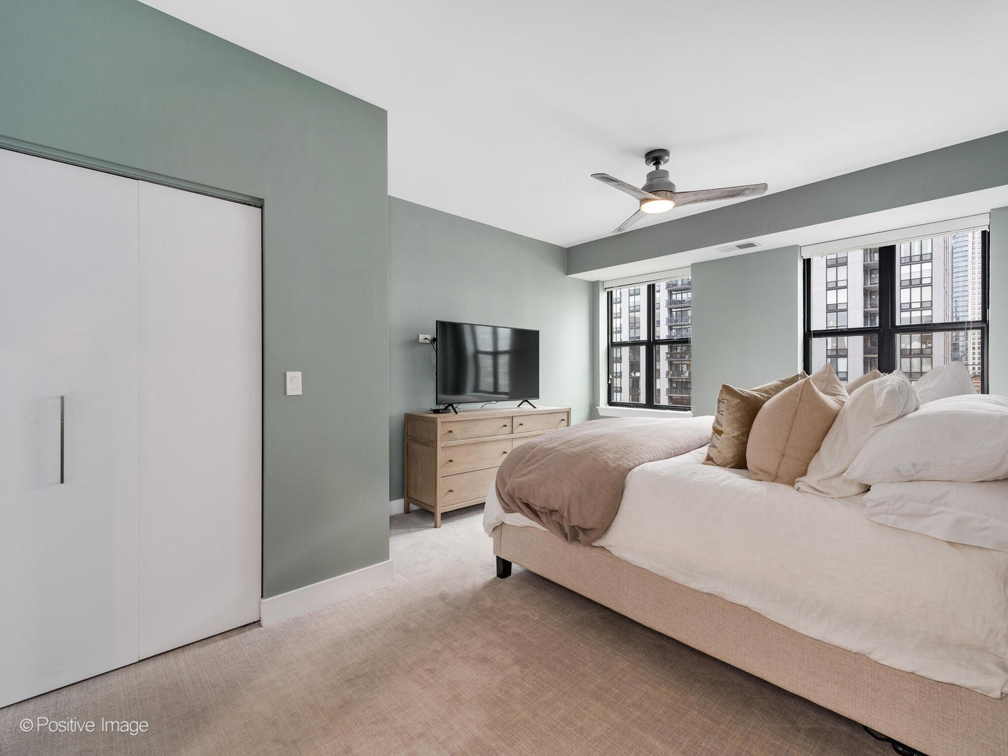 451 W HURON Street Unit: 1108