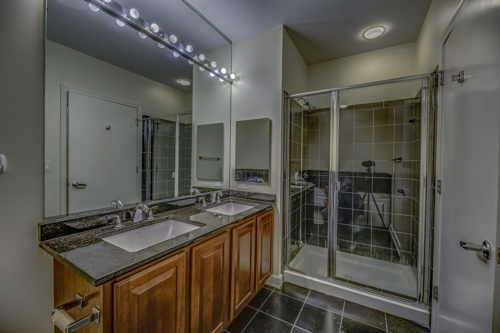 1322 S Prairie Avenue Unit: 1307