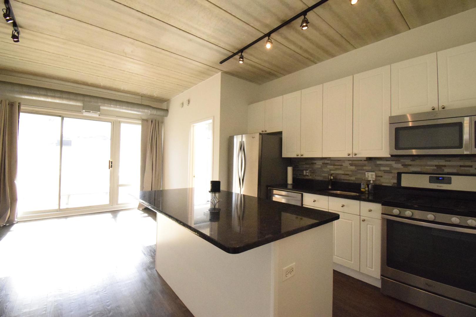 1440 S Michigan Avenue Unit: 415