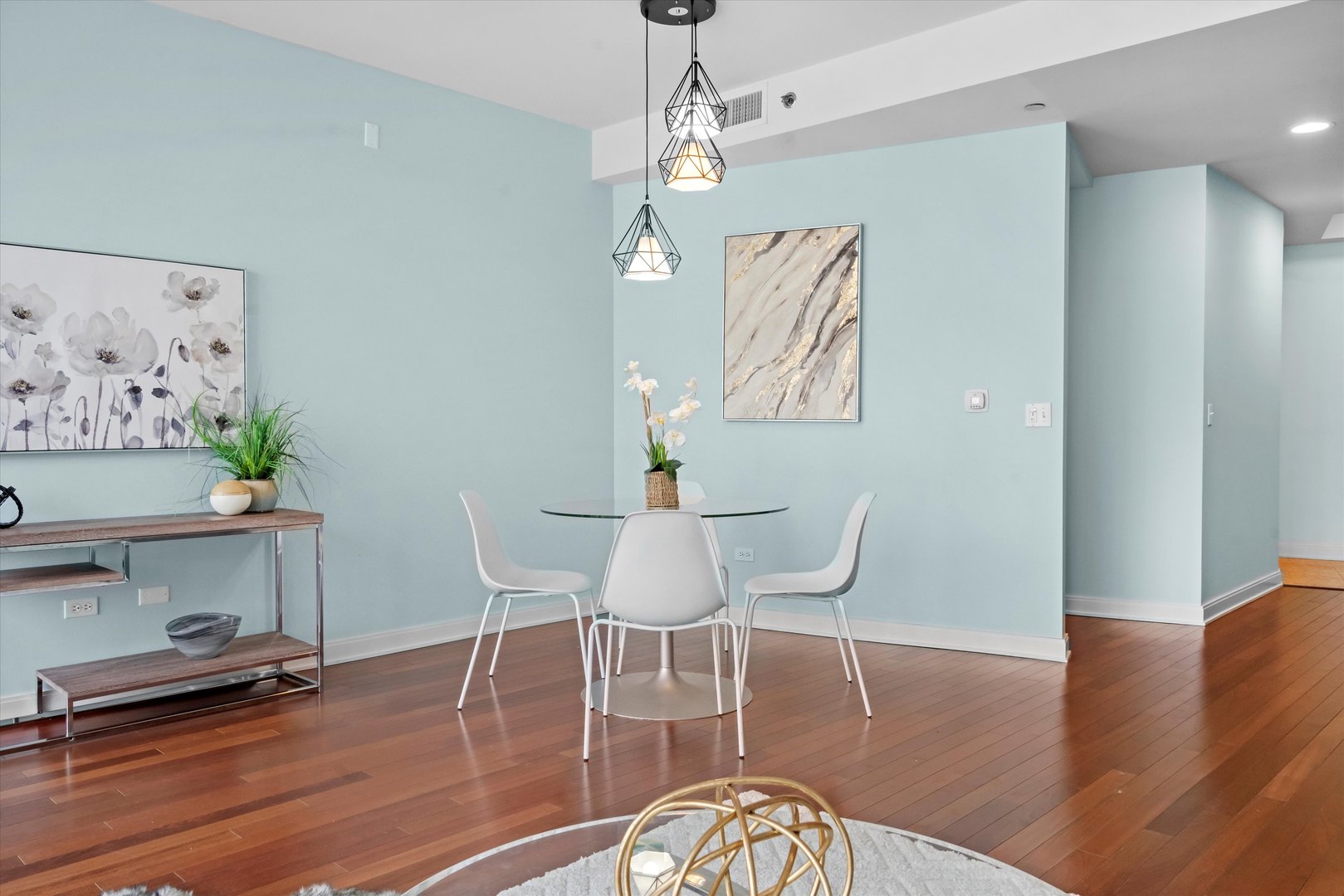 60 E Monroe Street Unit: 2808