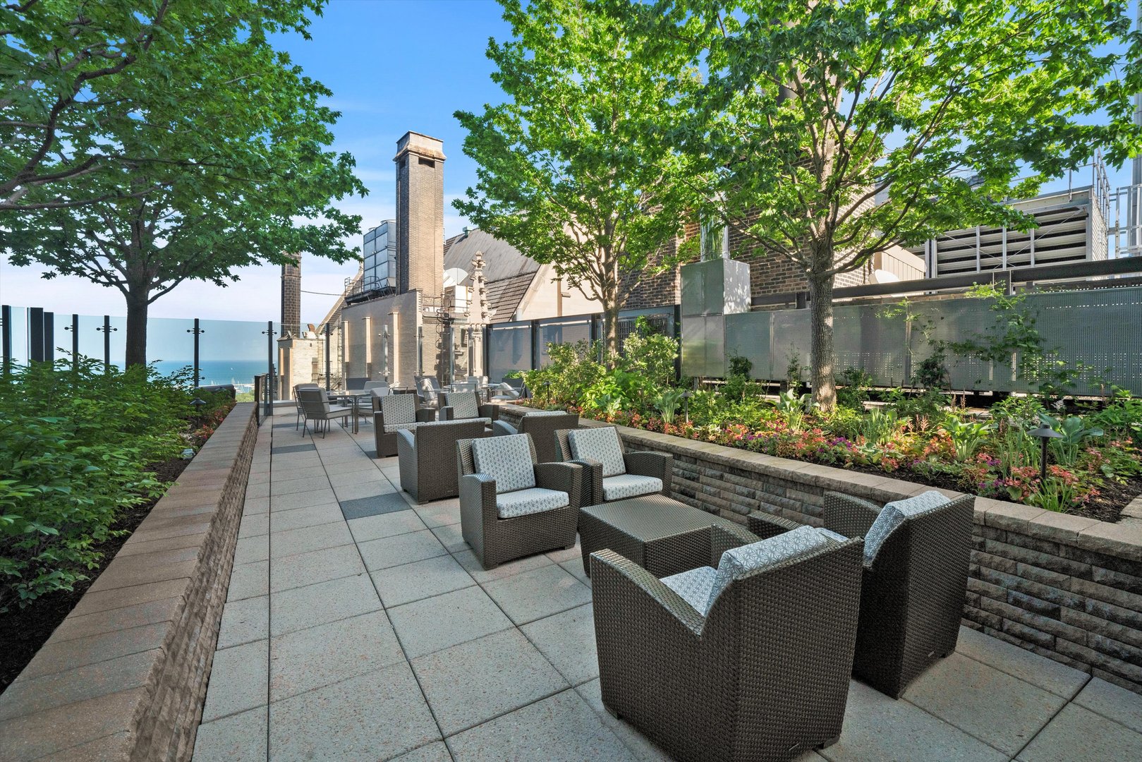 60 E Monroe Street Unit: 2808