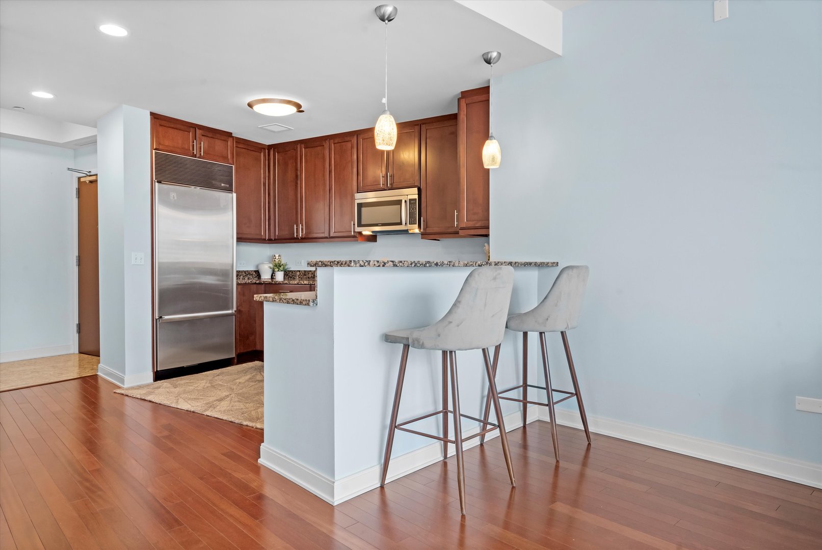 60 E Monroe Street Unit: 2808