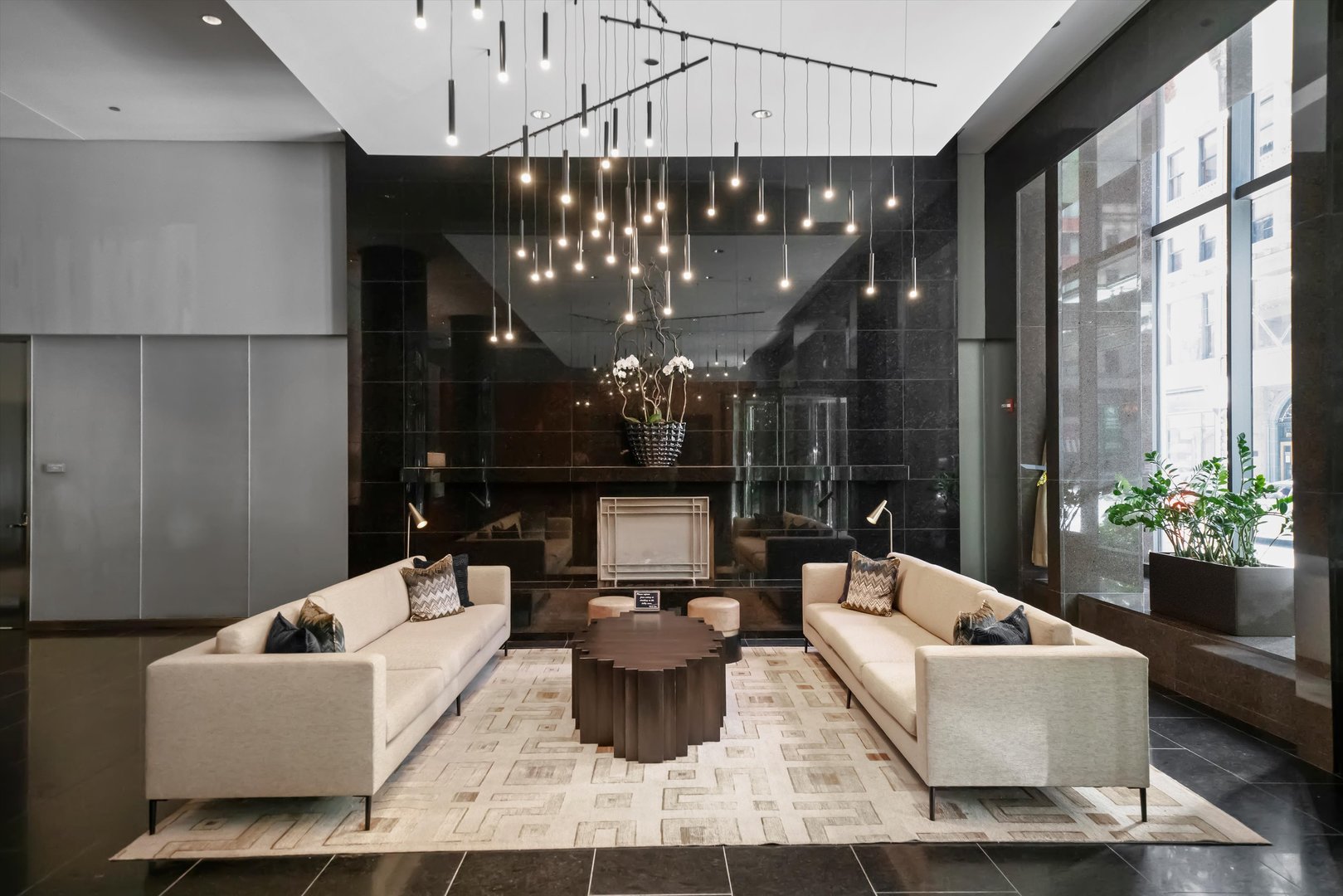 60 E Monroe Street Unit: 2808