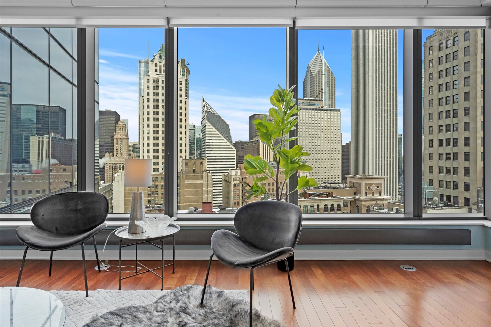 60 E Monroe Street Unit: 2808