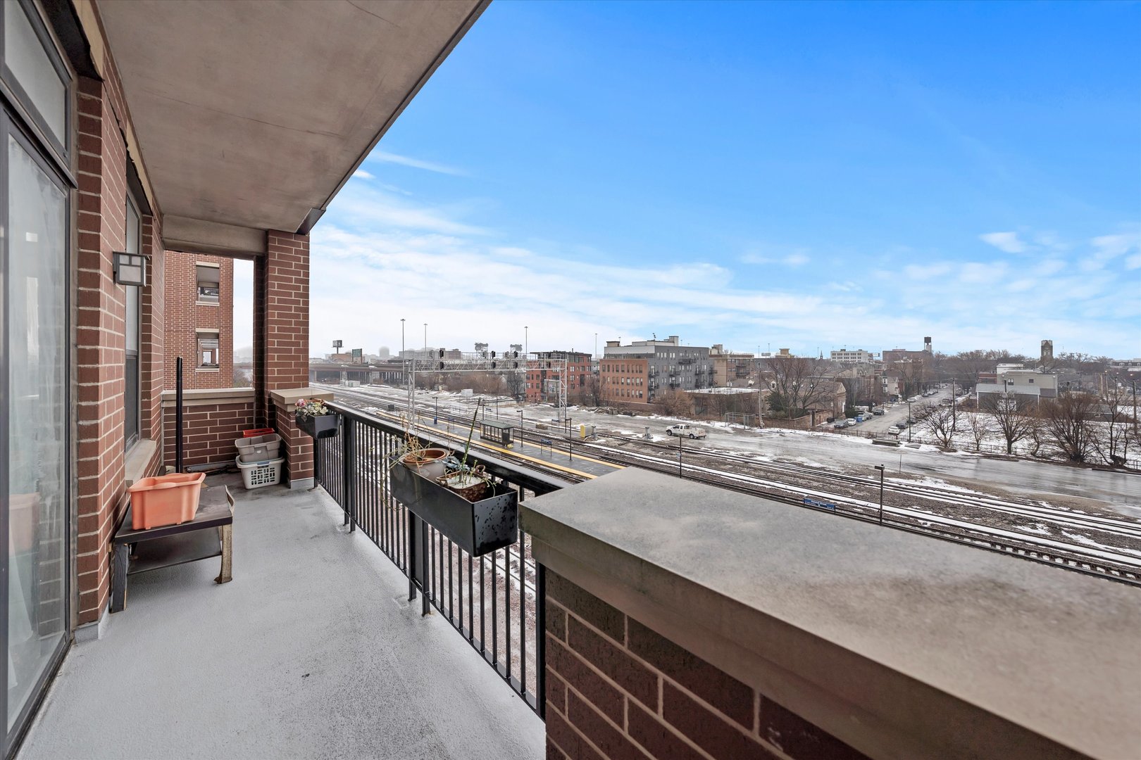 833 W 15th Place Unit: 509