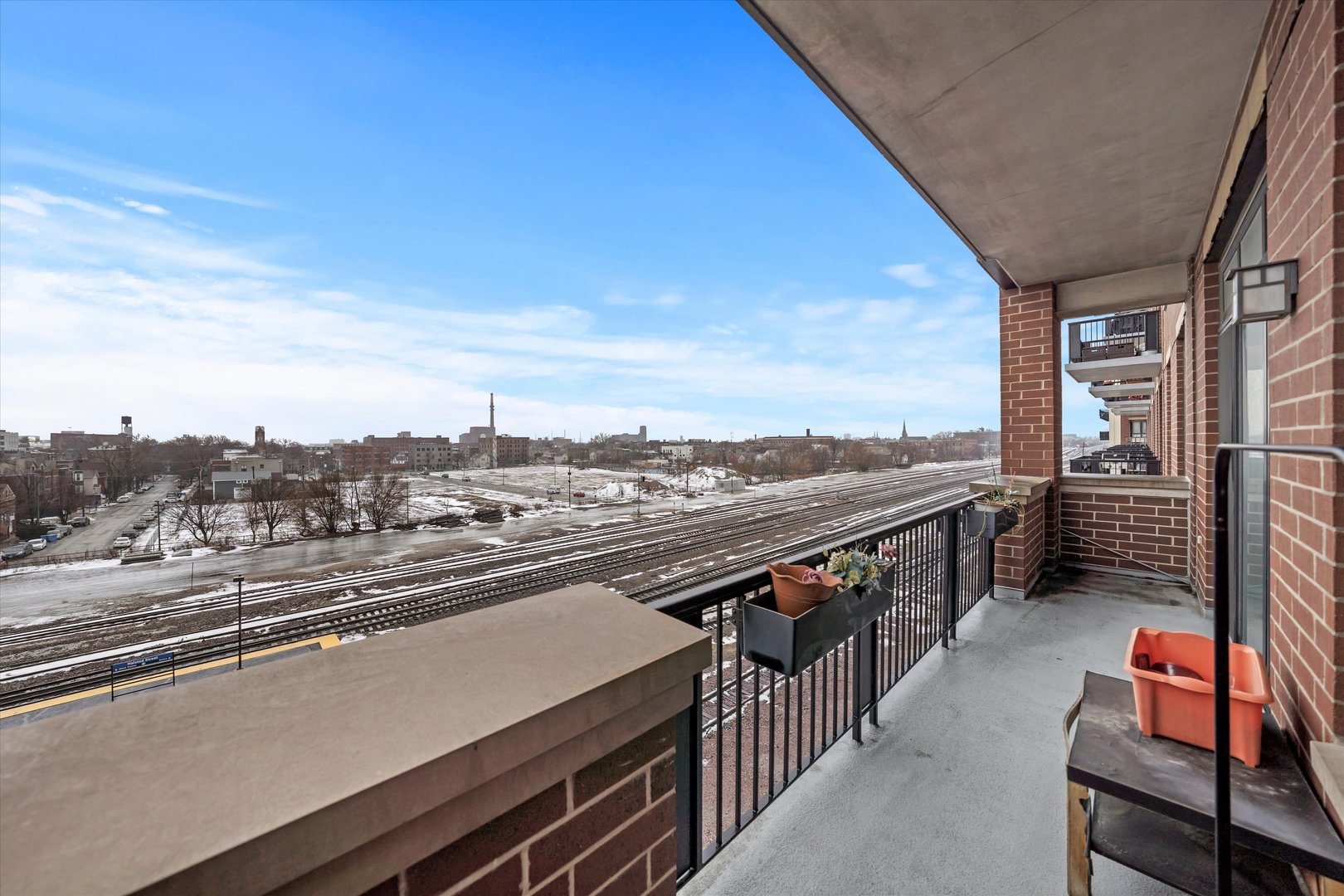 833 W 15th Place Unit: 509