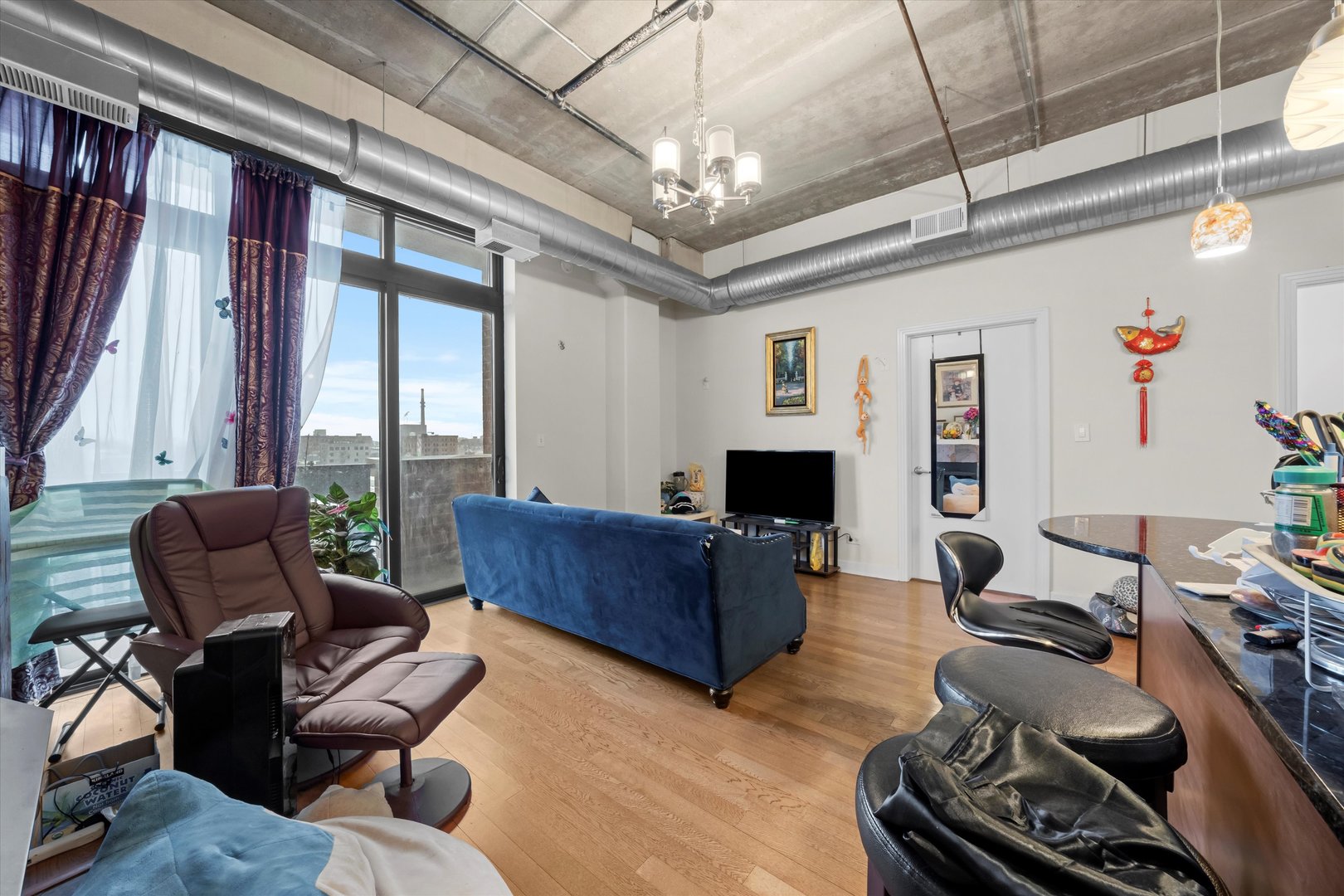 833 W 15th Place Unit: 509