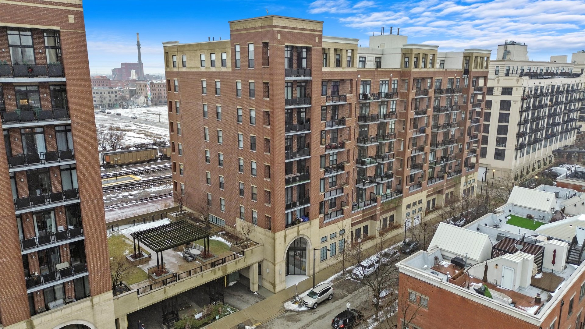 833 W 15th Place Unit: 509