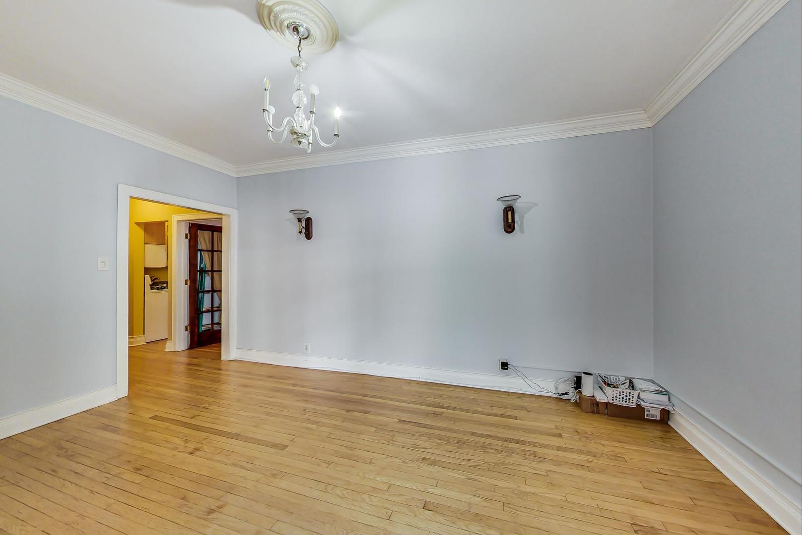 1062 W Granville Avenue Unit: 29