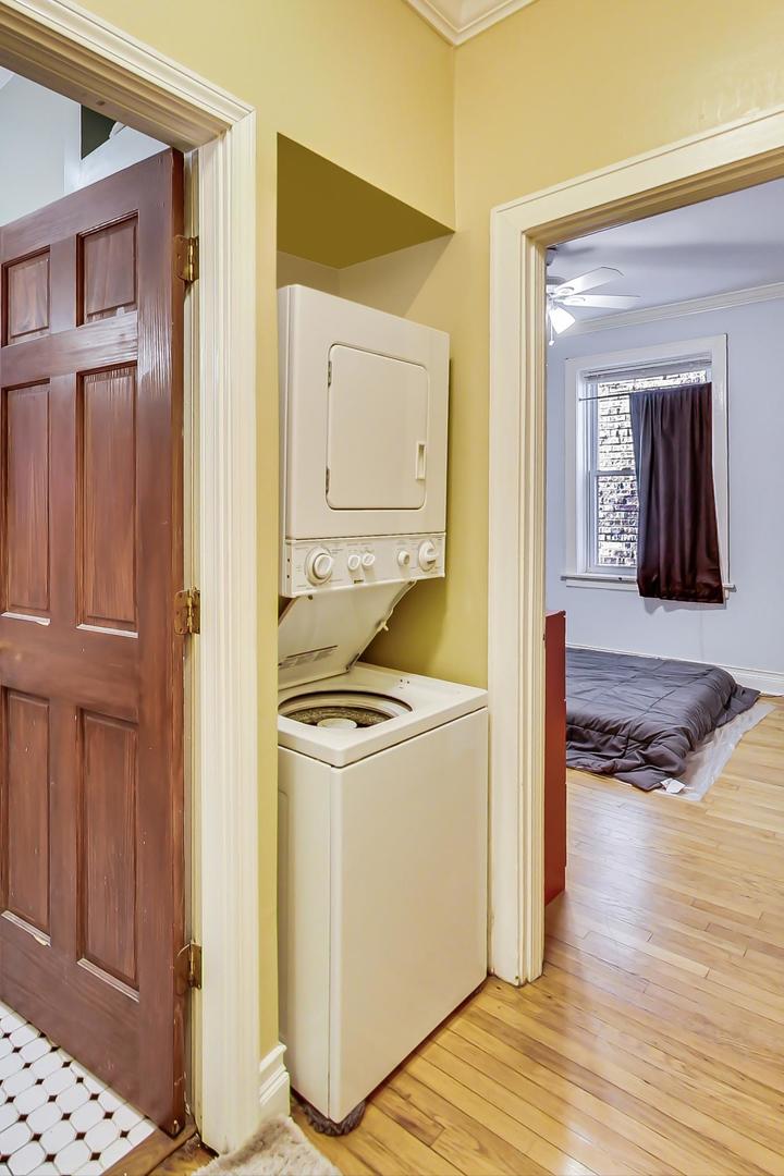 1062 W Granville Avenue Unit: 29