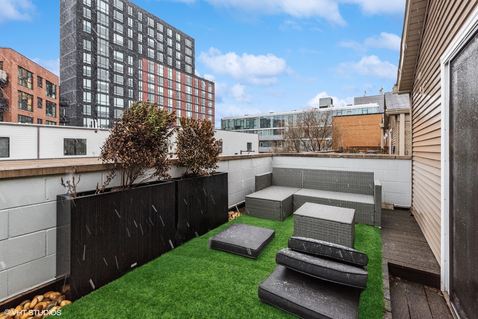 1225 N Paulina Street Unit: 3S