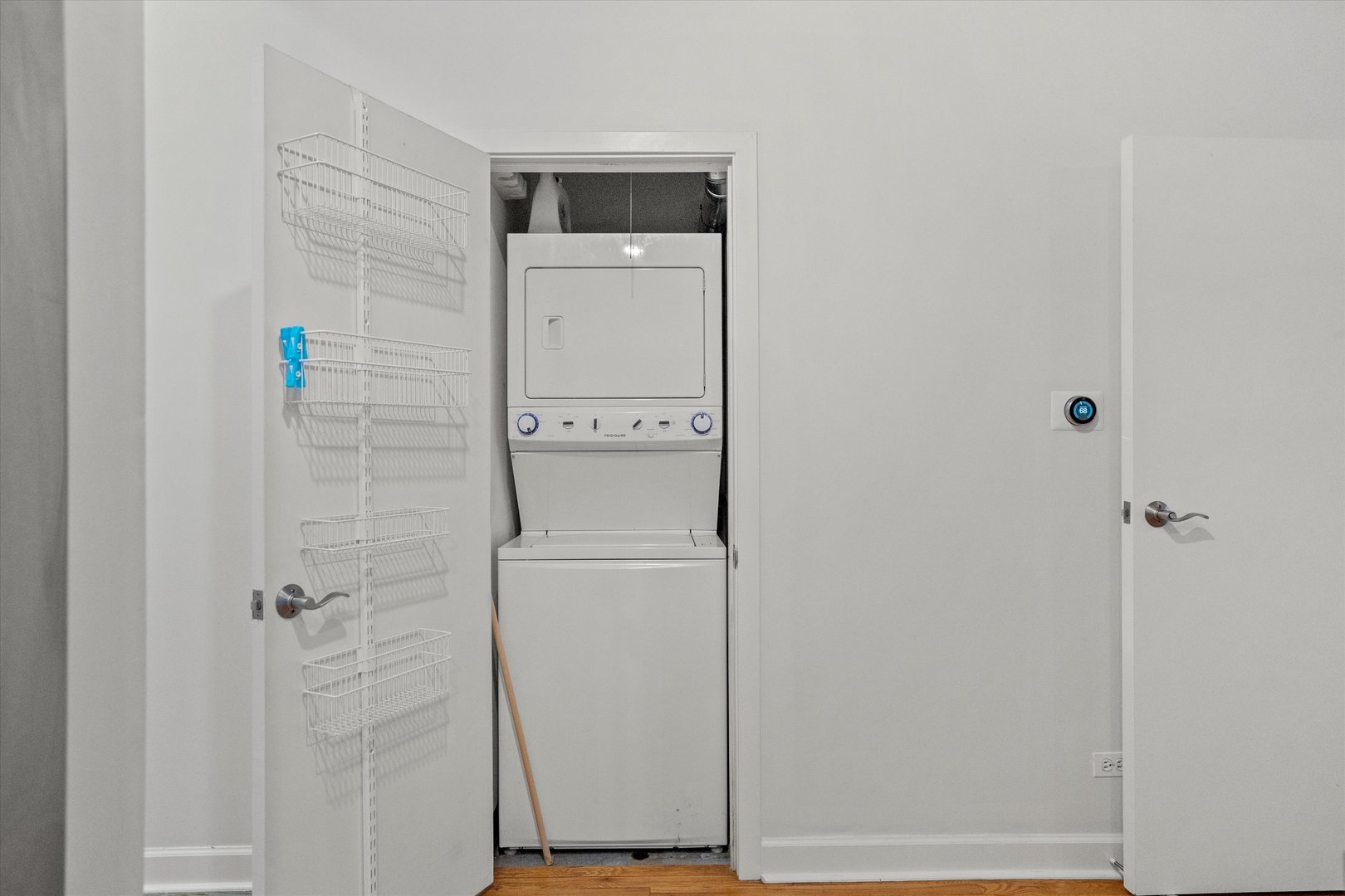 936 W MADISON Street Unit: 3B