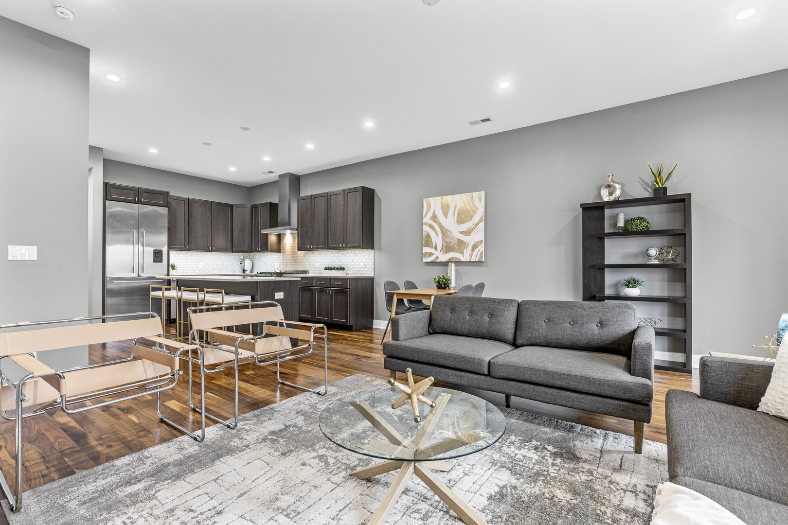 2618 W Fullerton Avenue Unit: 3D