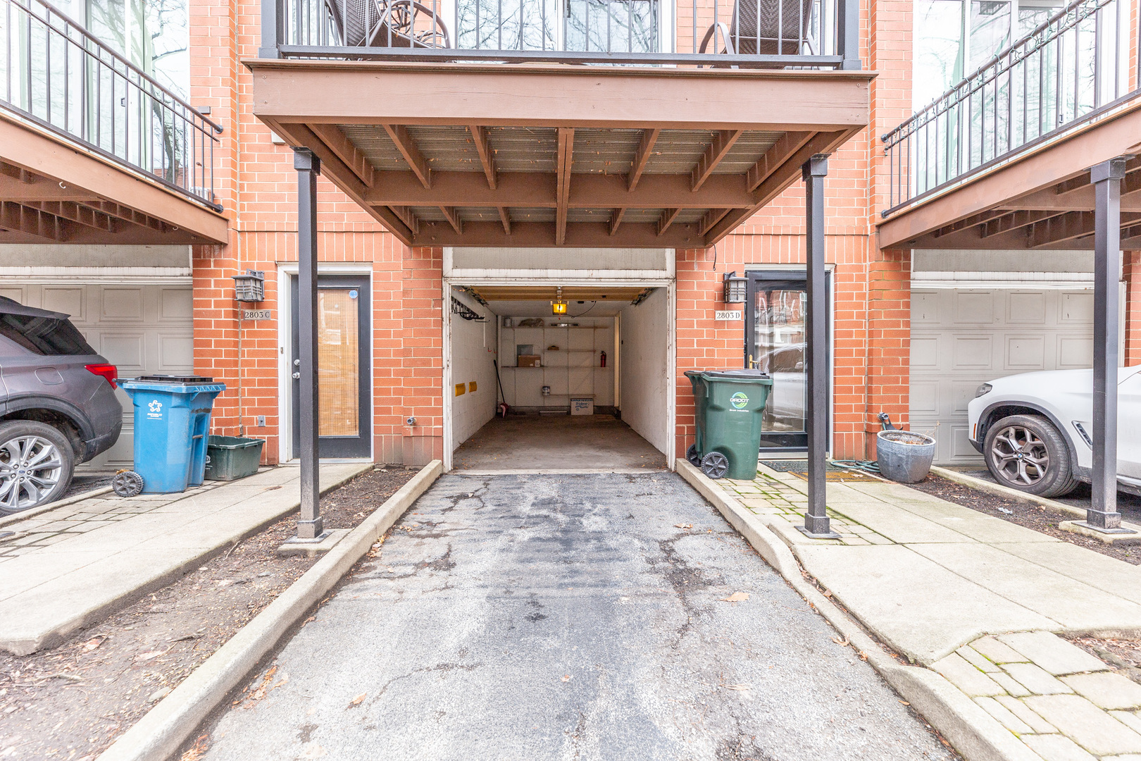 2803 N WOLCOTT Avenue Unit: D