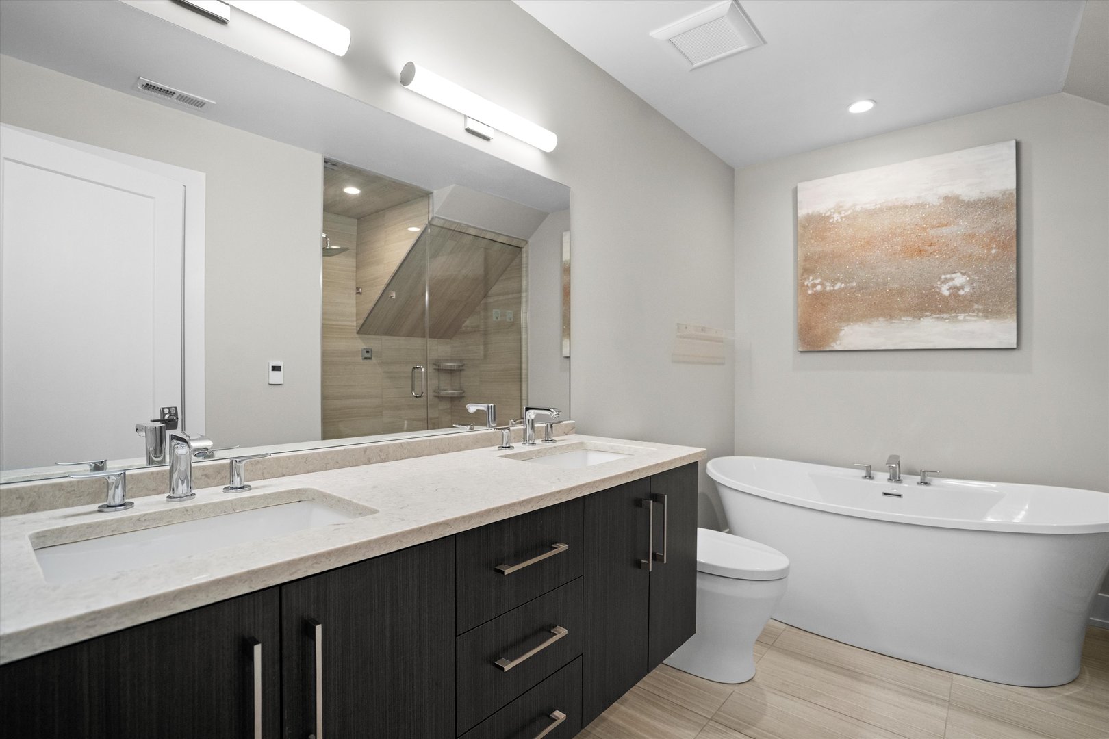 1718 W JULIAN Street Unit: 1S