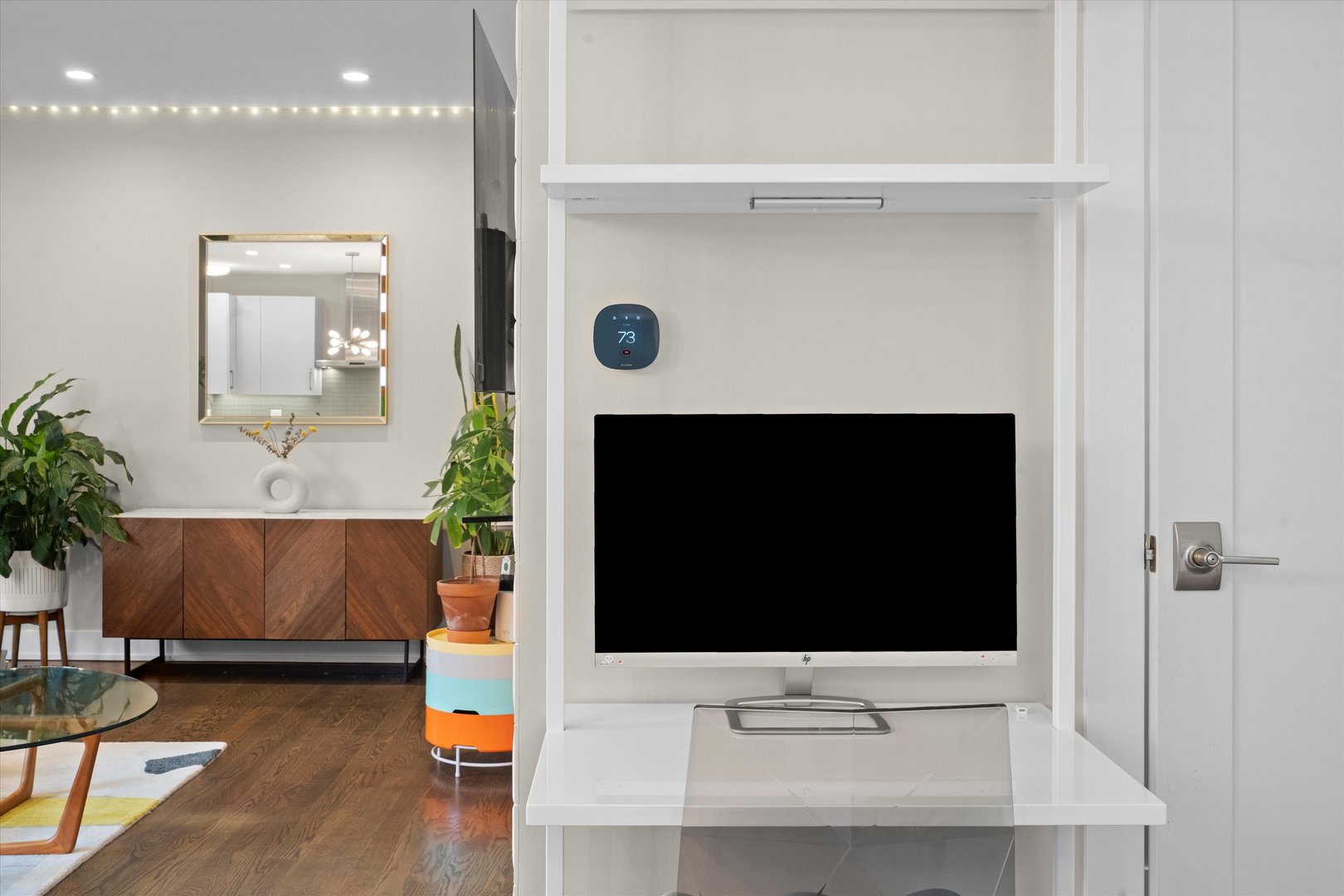 1718 W JULIAN Street Unit: 1S