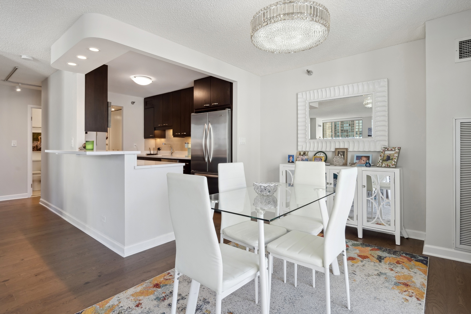 70 W Huron Street Unit: 2402