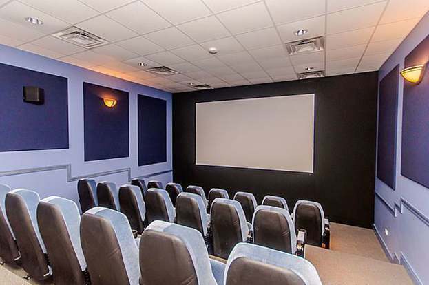 1111 W 14TH Place Unit: 322