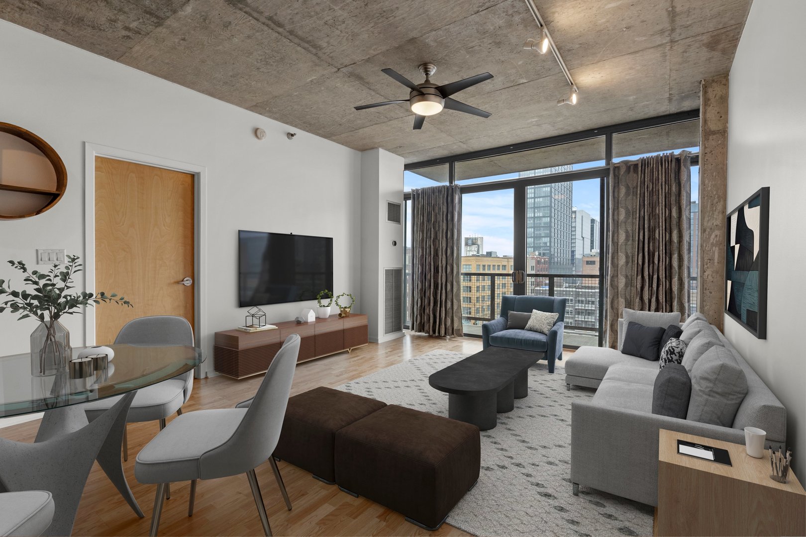 321 S Sangamon Street Unit: 804