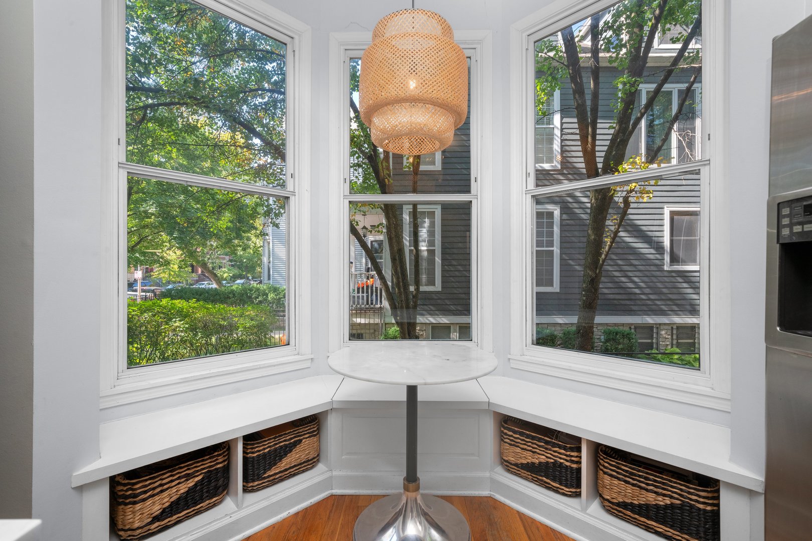 1110 W Wellington Avenue Unit: 1