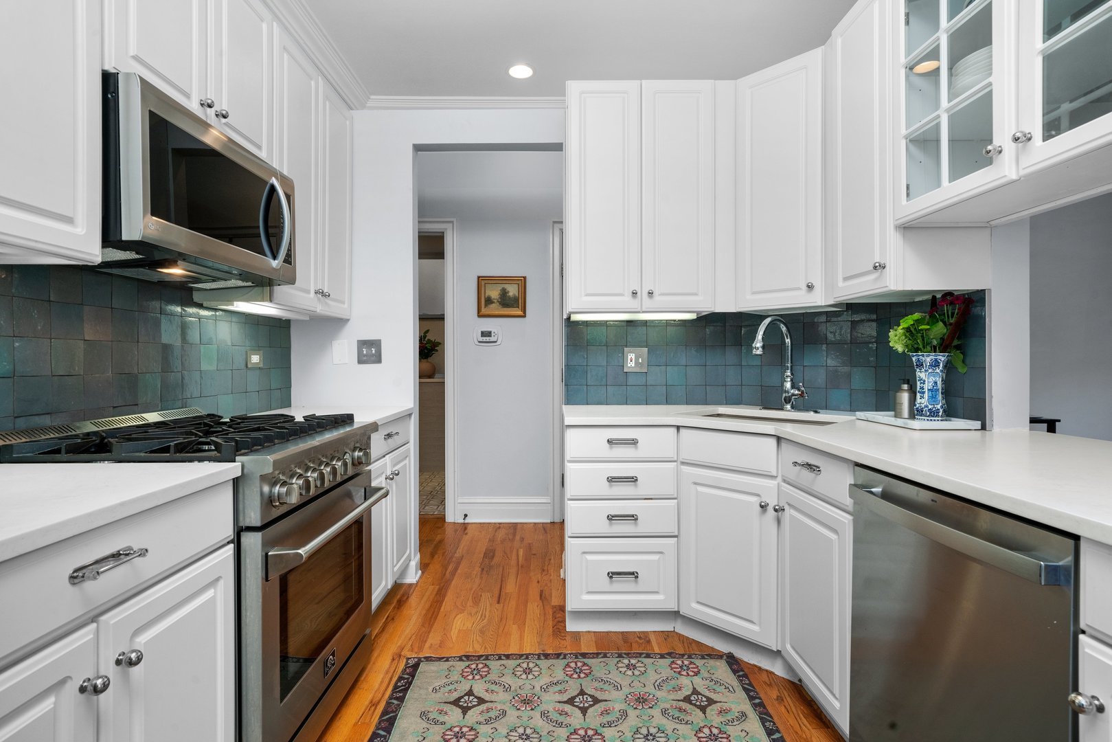 1110 W Wellington Avenue Unit: 1