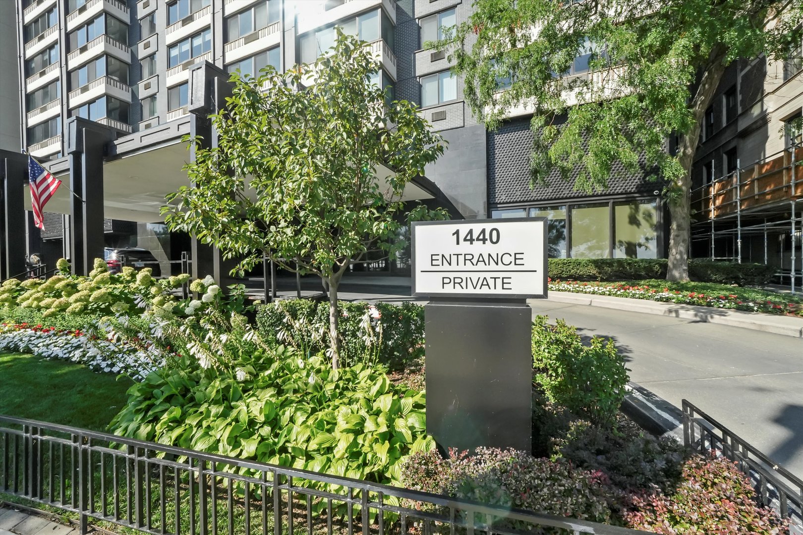 1440 N Lake Shore Drive Unit: 5E