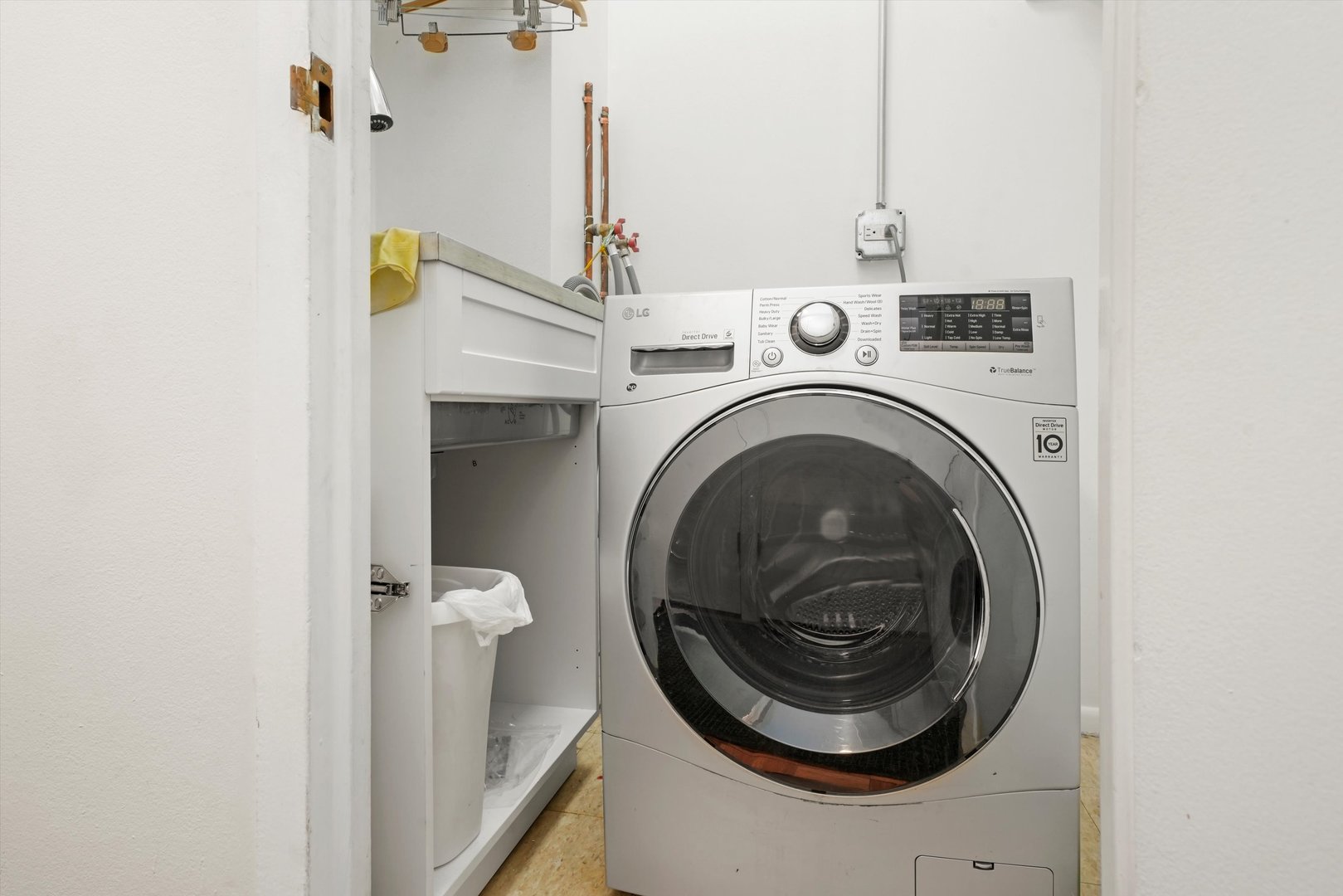 1440 N Lake Shore Drive Unit: 5E