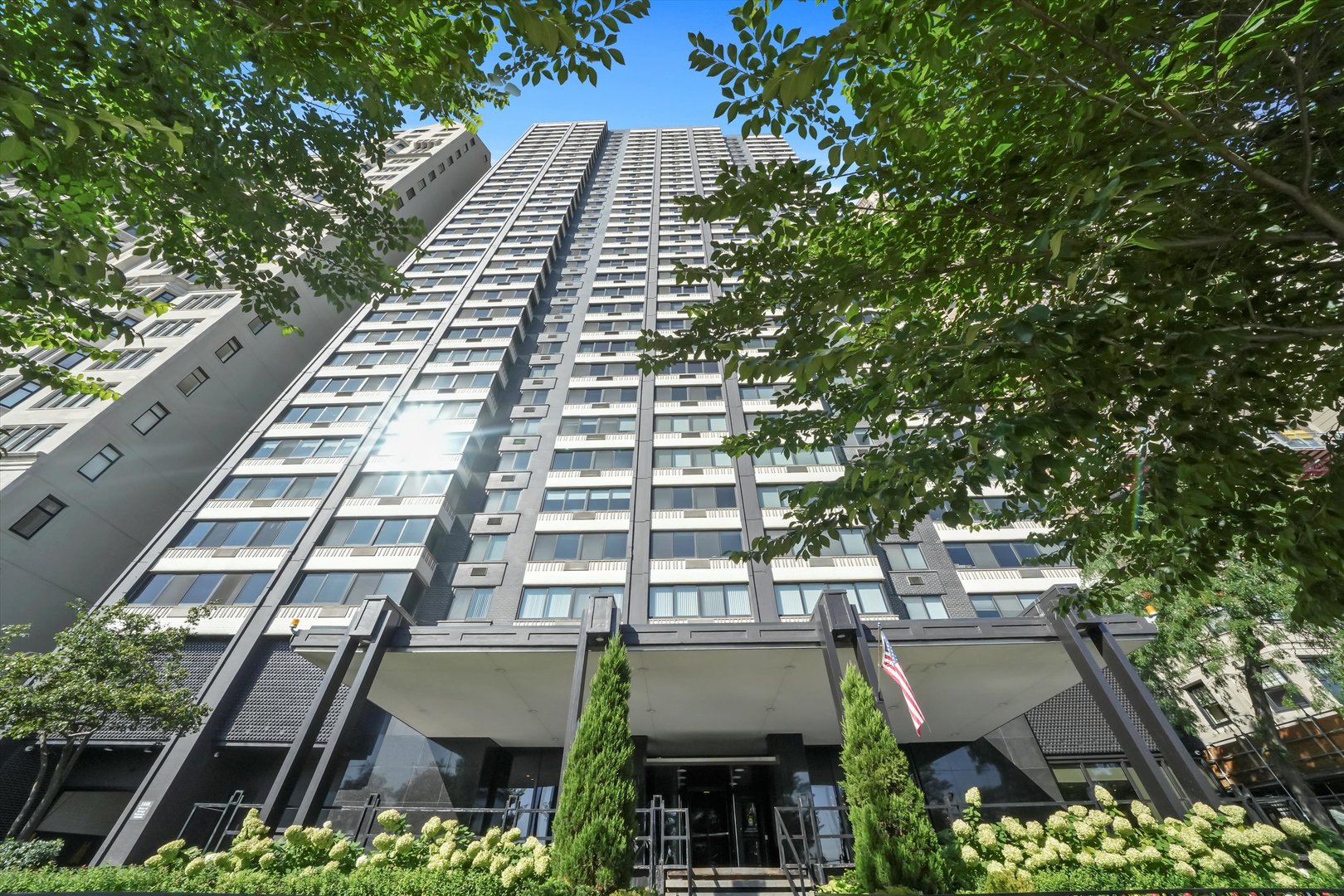 1440 N Lake Shore Drive Unit: 5E