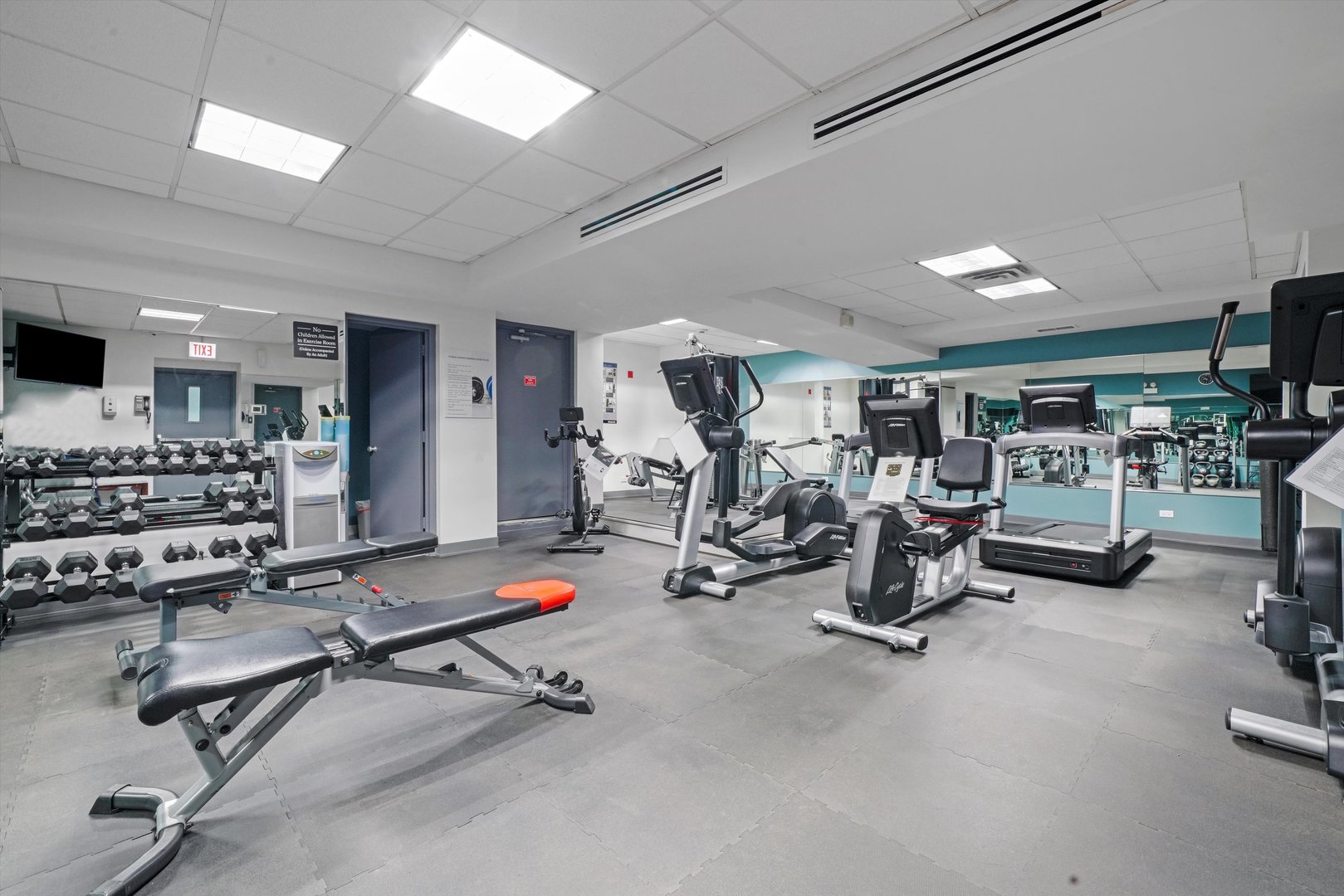 1440 N Lake Shore Drive Unit: 5E