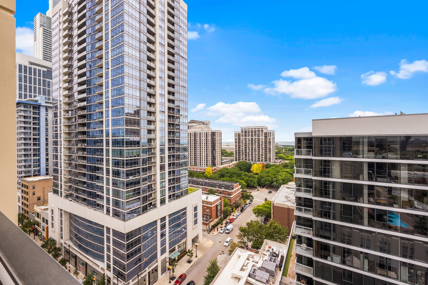 1400 S Michigan Avenue Unit: 1502