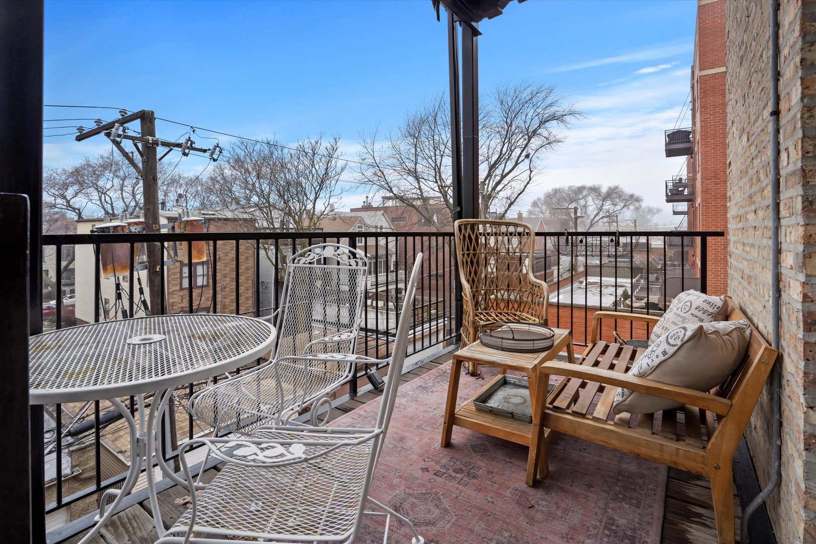 2672 N HALSTED Street Unit: 3W