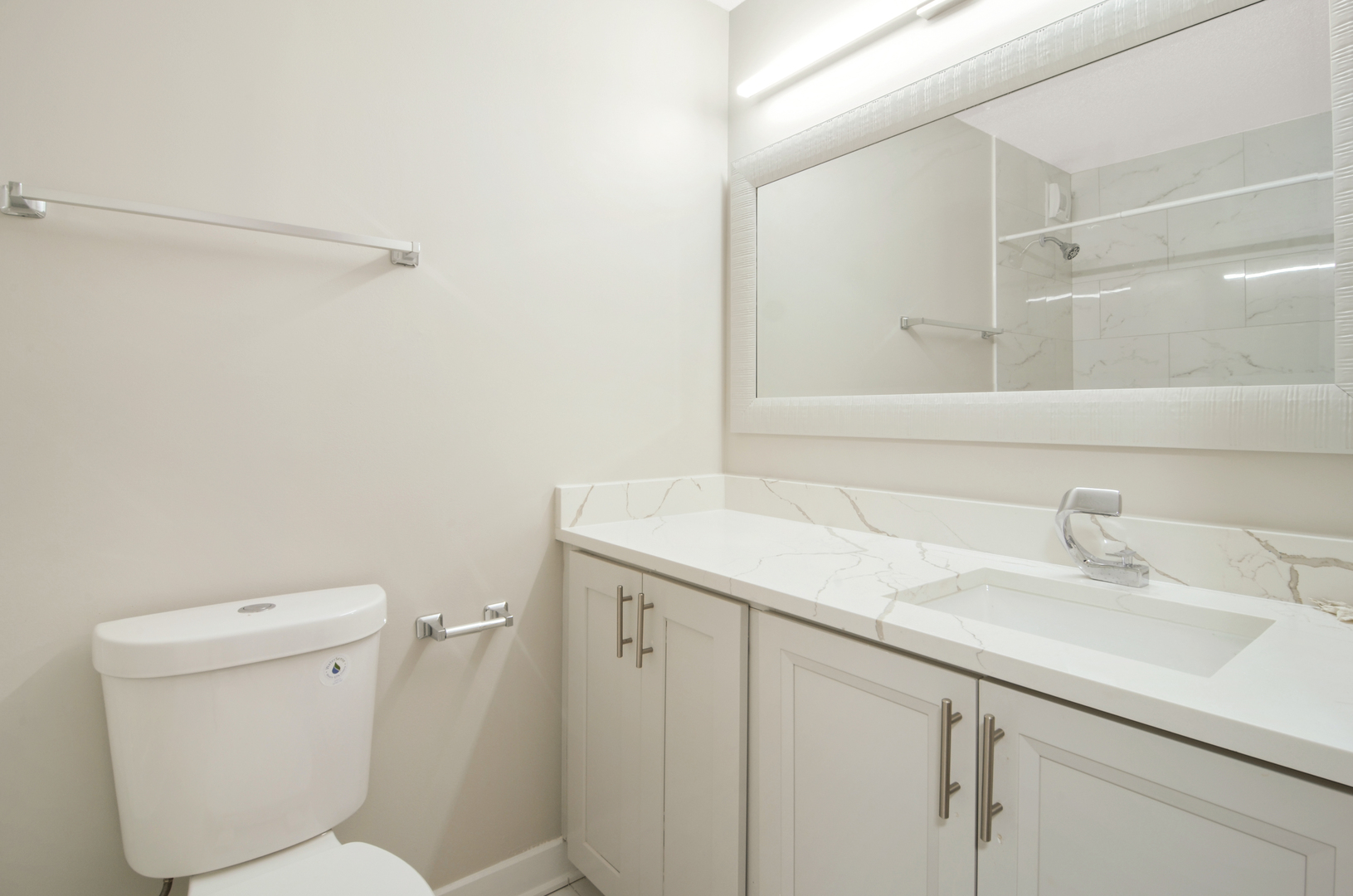 405 N WABASH Avenue Unit: 1114