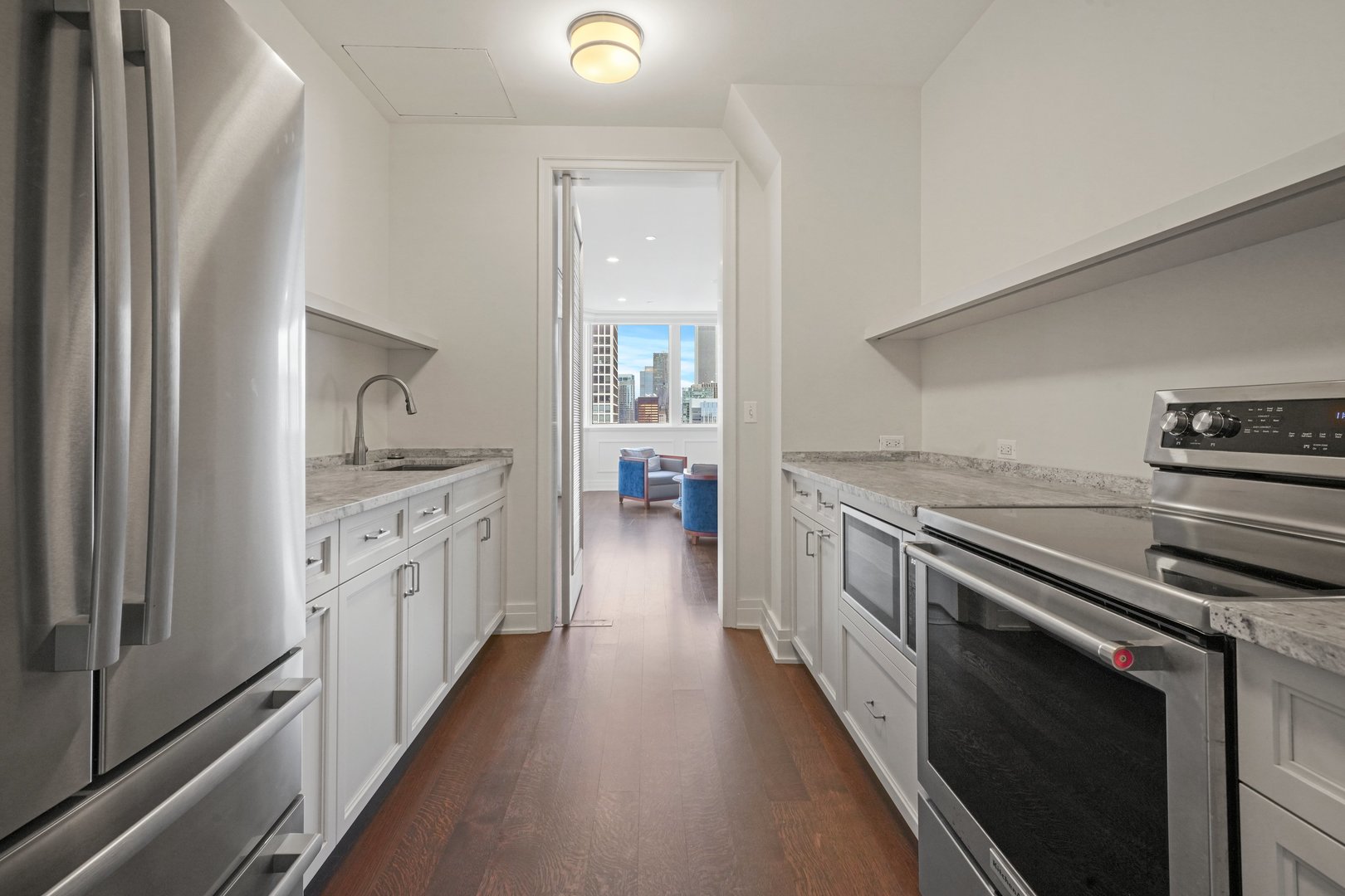 990 N LAKE SHORE Drive Unit: 24A