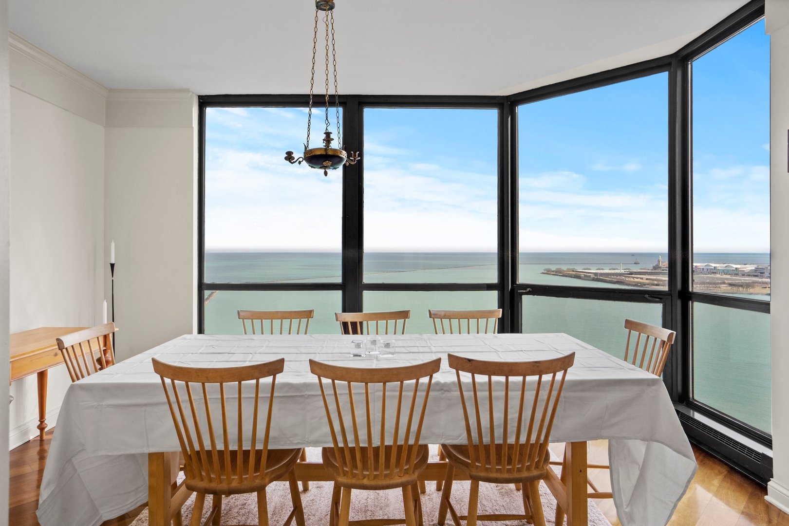 990 N LAKE SHORE Drive Unit: 24A