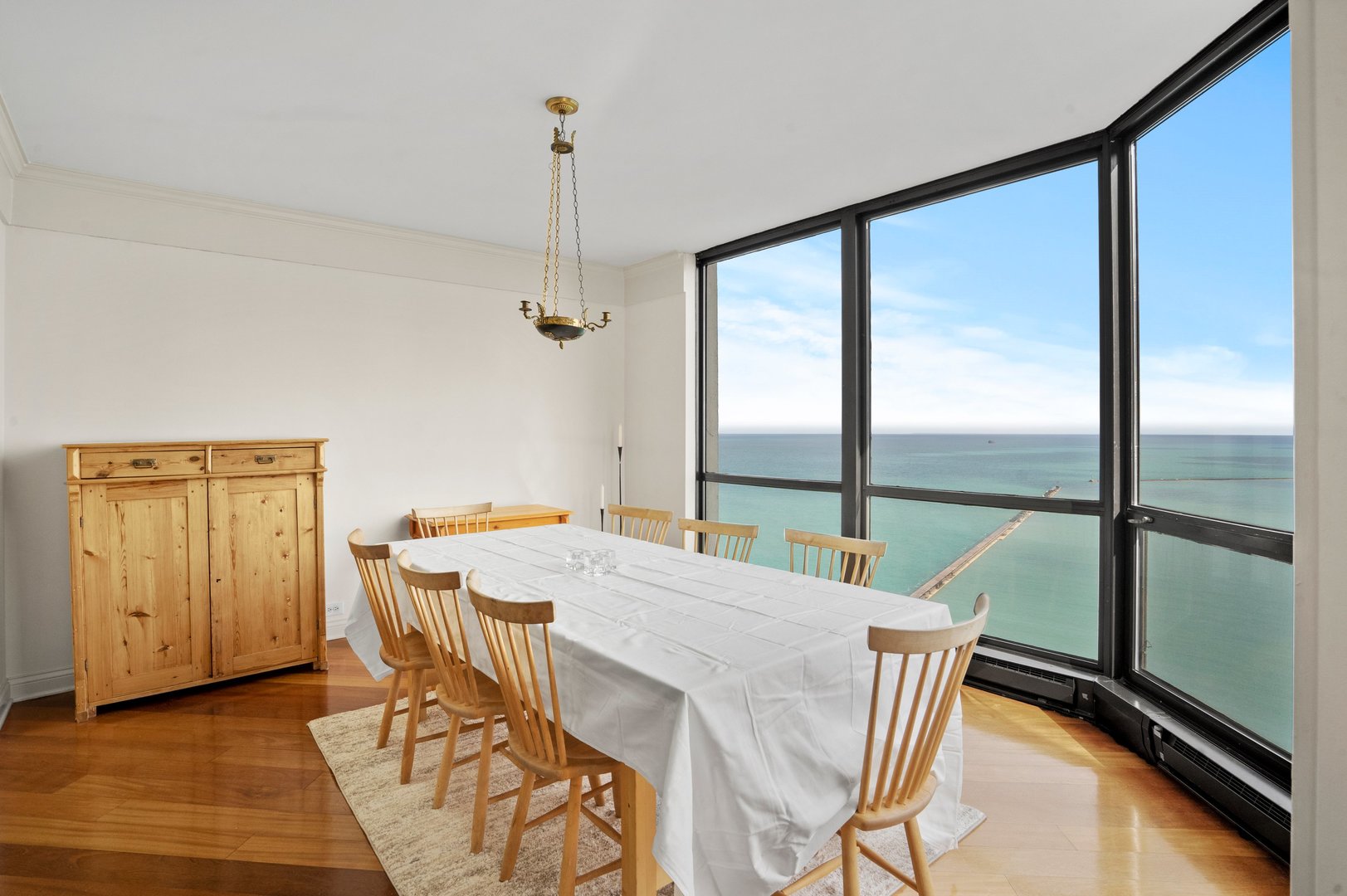 990 N LAKE SHORE Drive Unit: 24A
