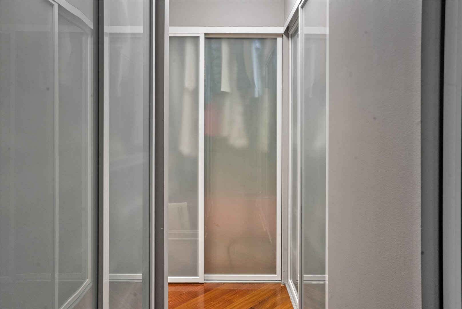 990 N LAKE SHORE Drive Unit: 24A