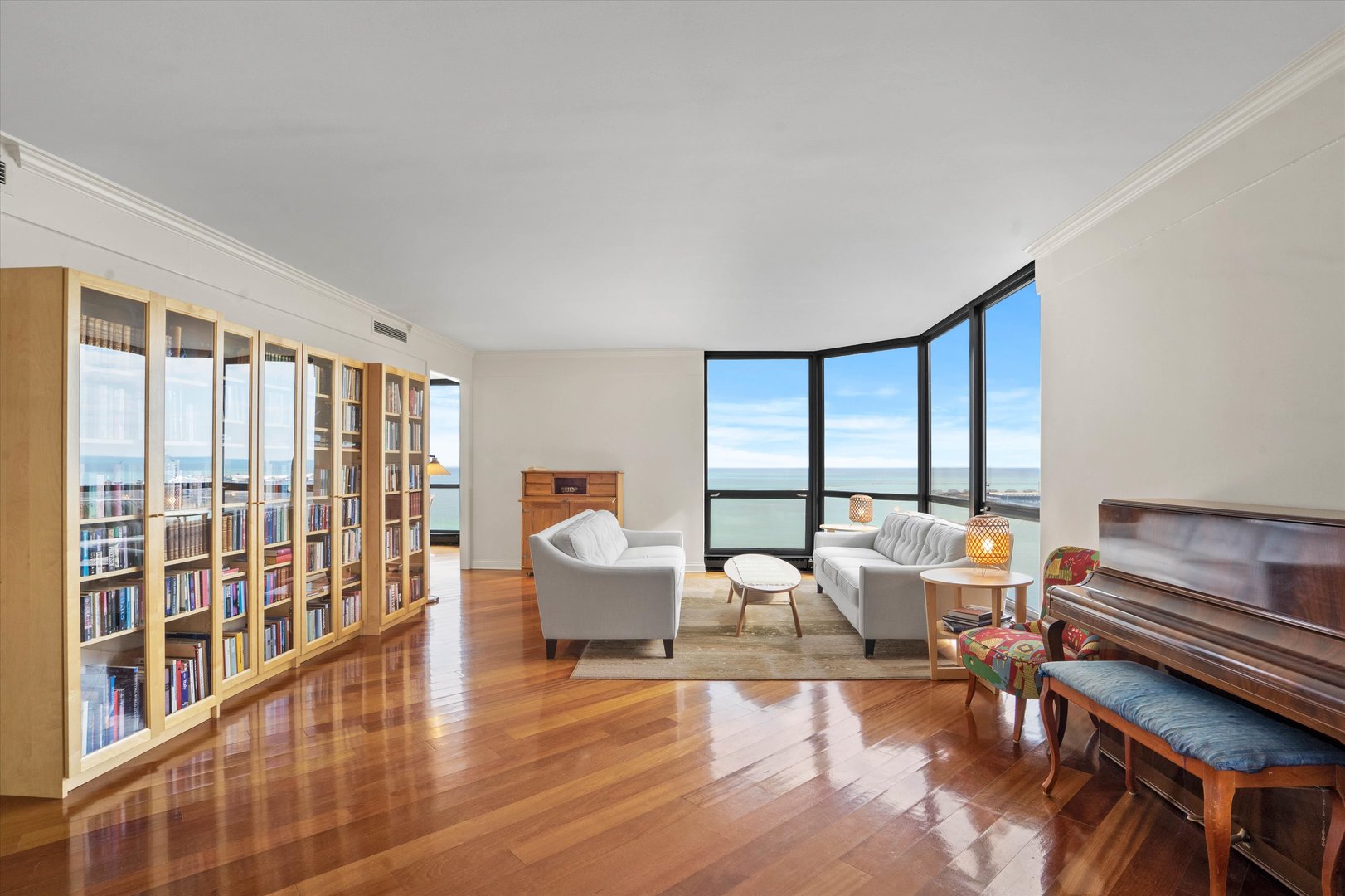 990 N LAKE SHORE Drive Unit: 24A