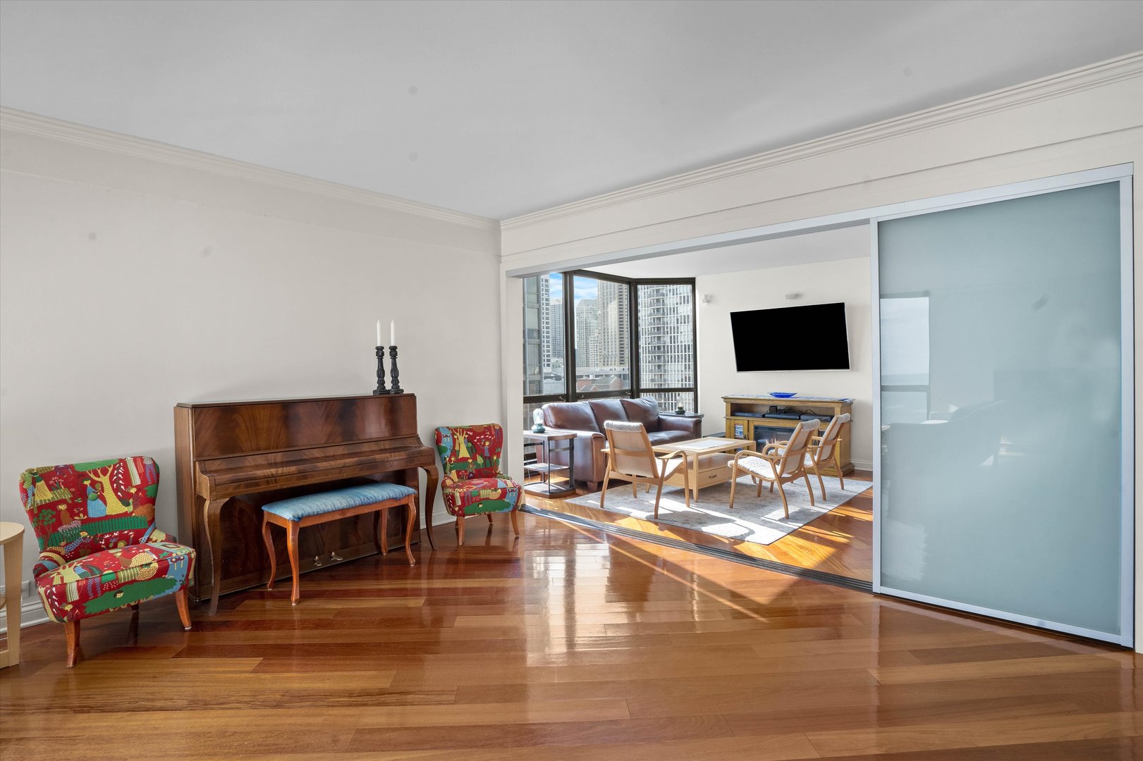 990 N LAKE SHORE Drive Unit: 24A