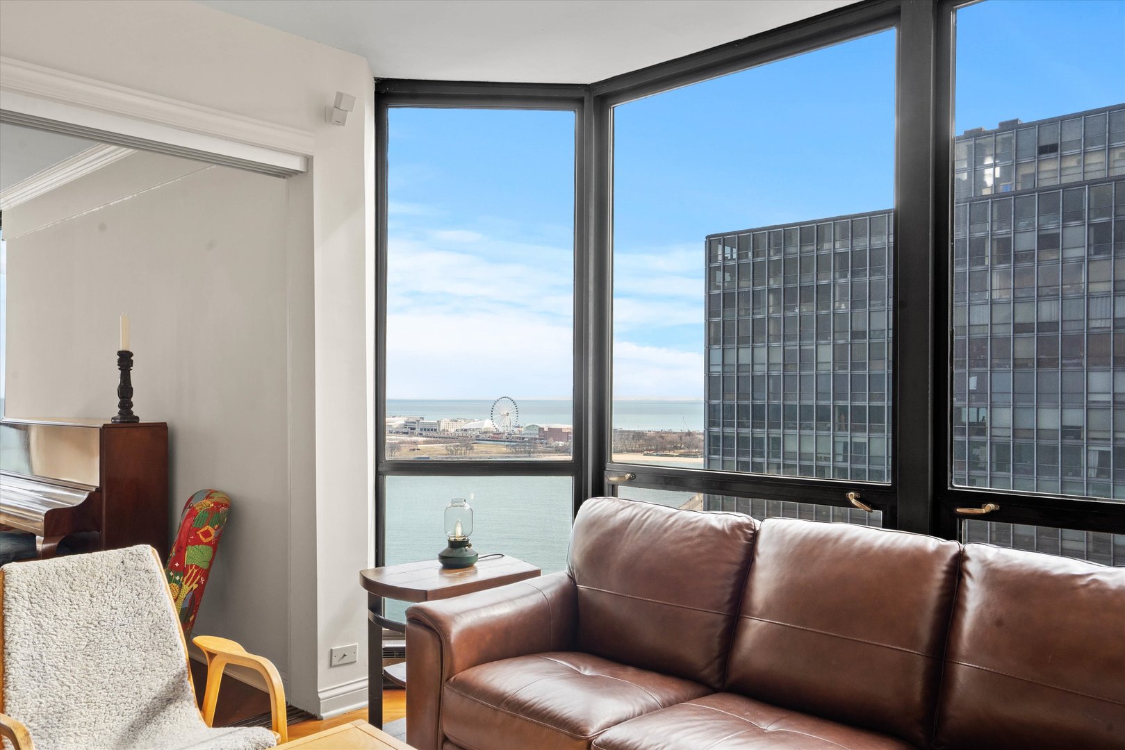 990 N LAKE SHORE Drive Unit: 24A