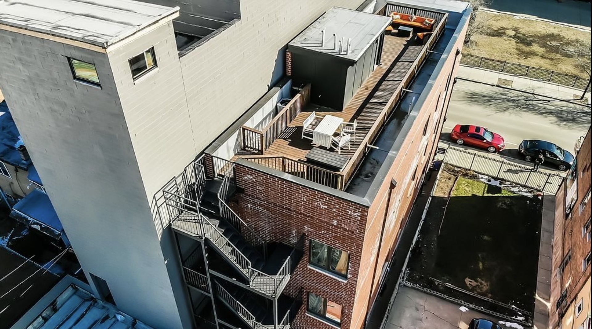 1732 N California Avenue Unit: 3