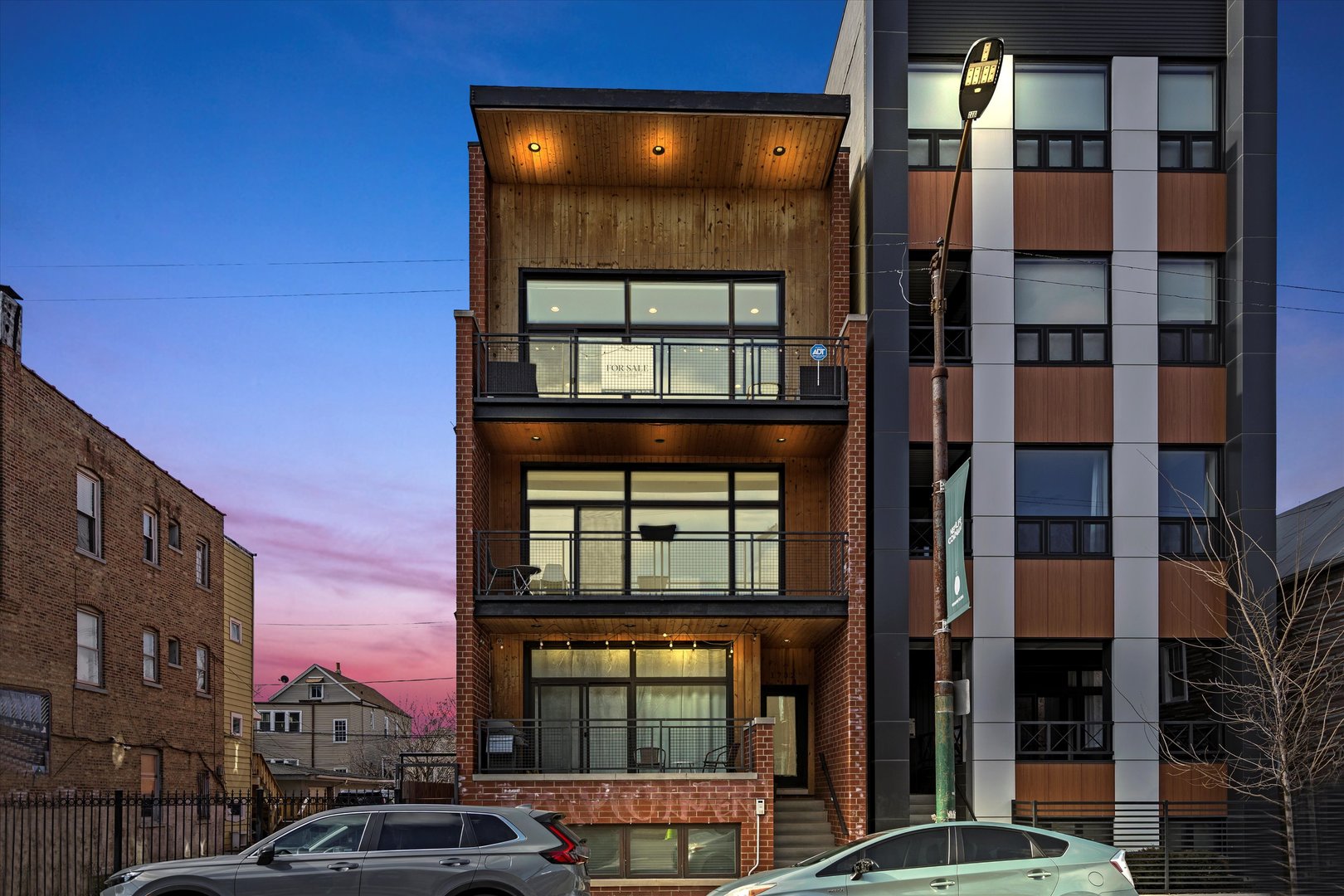 1732 N California Avenue Unit: 3