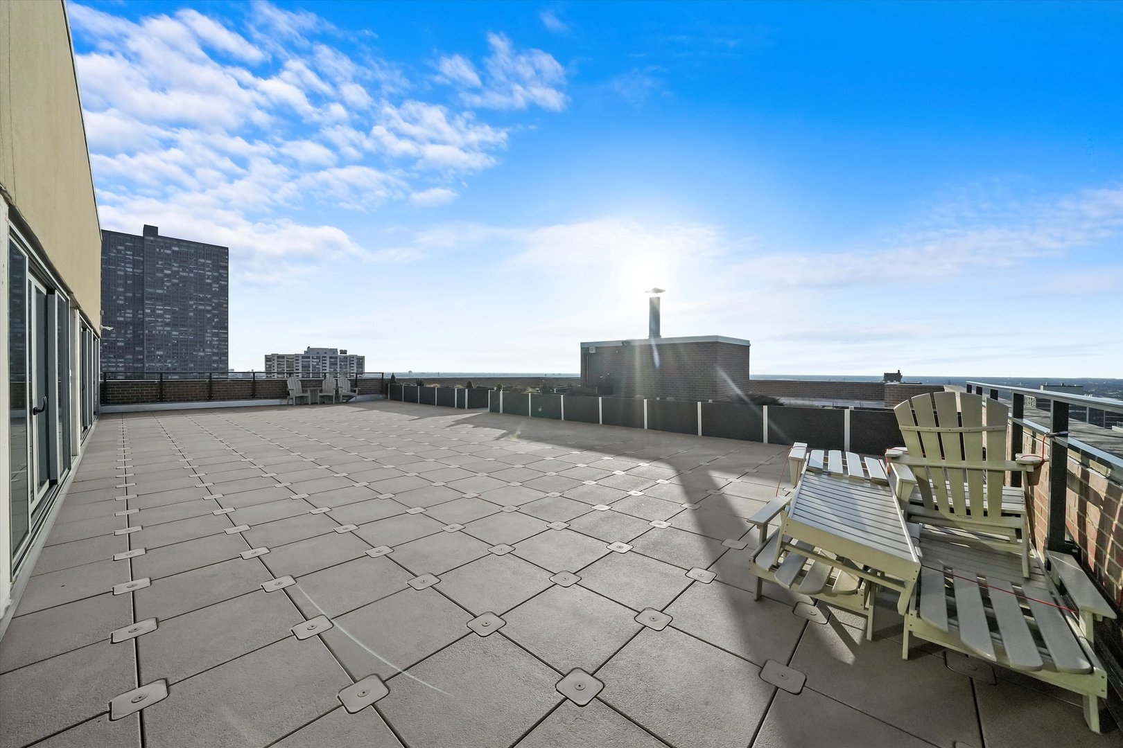 4170 N Marine Drive Unit: 24D