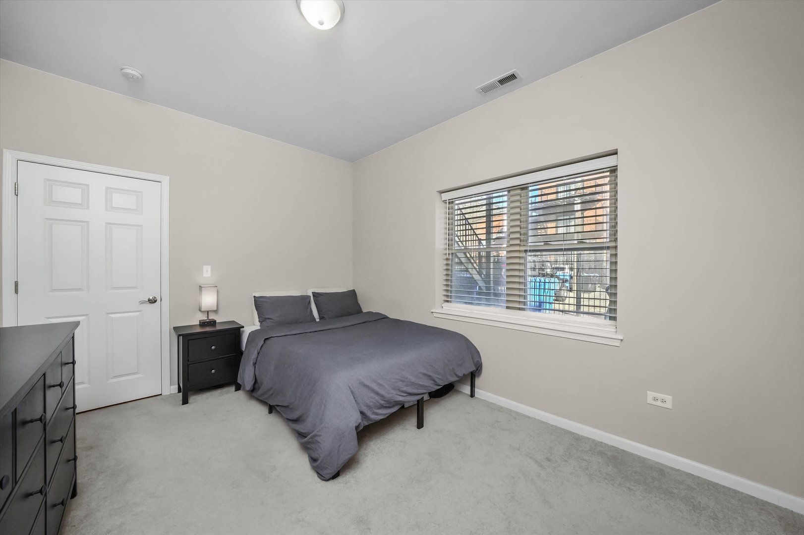 2518 W Flournoy Street Unit: 1