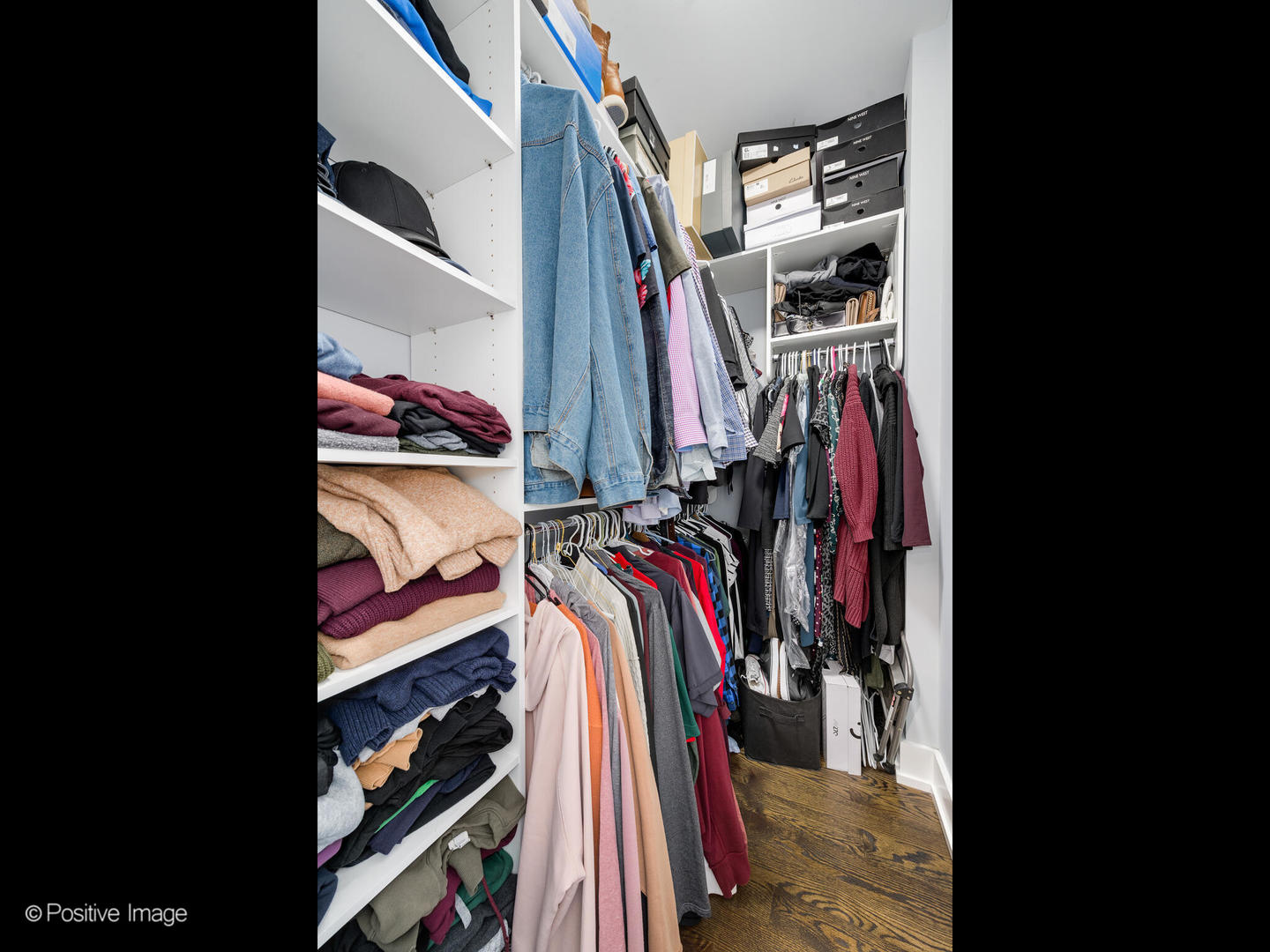 722 W 17th Place Unit: 2E