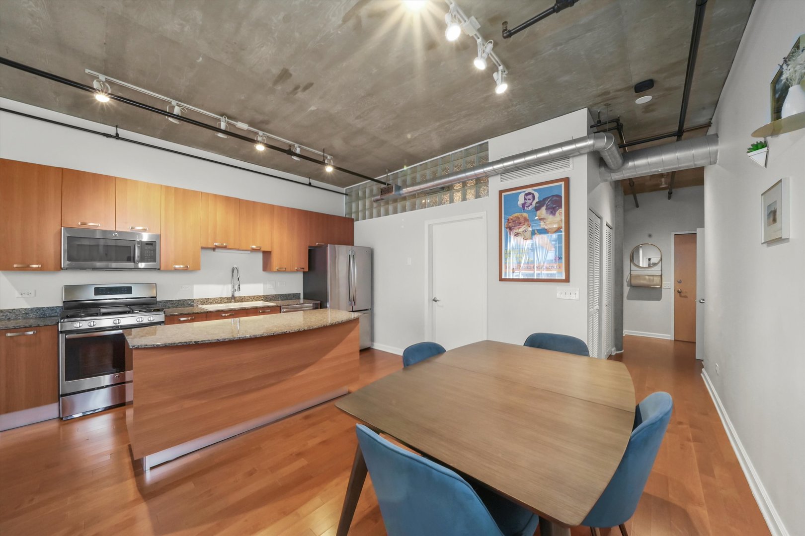 111 S MORGAN Street Unit: 307