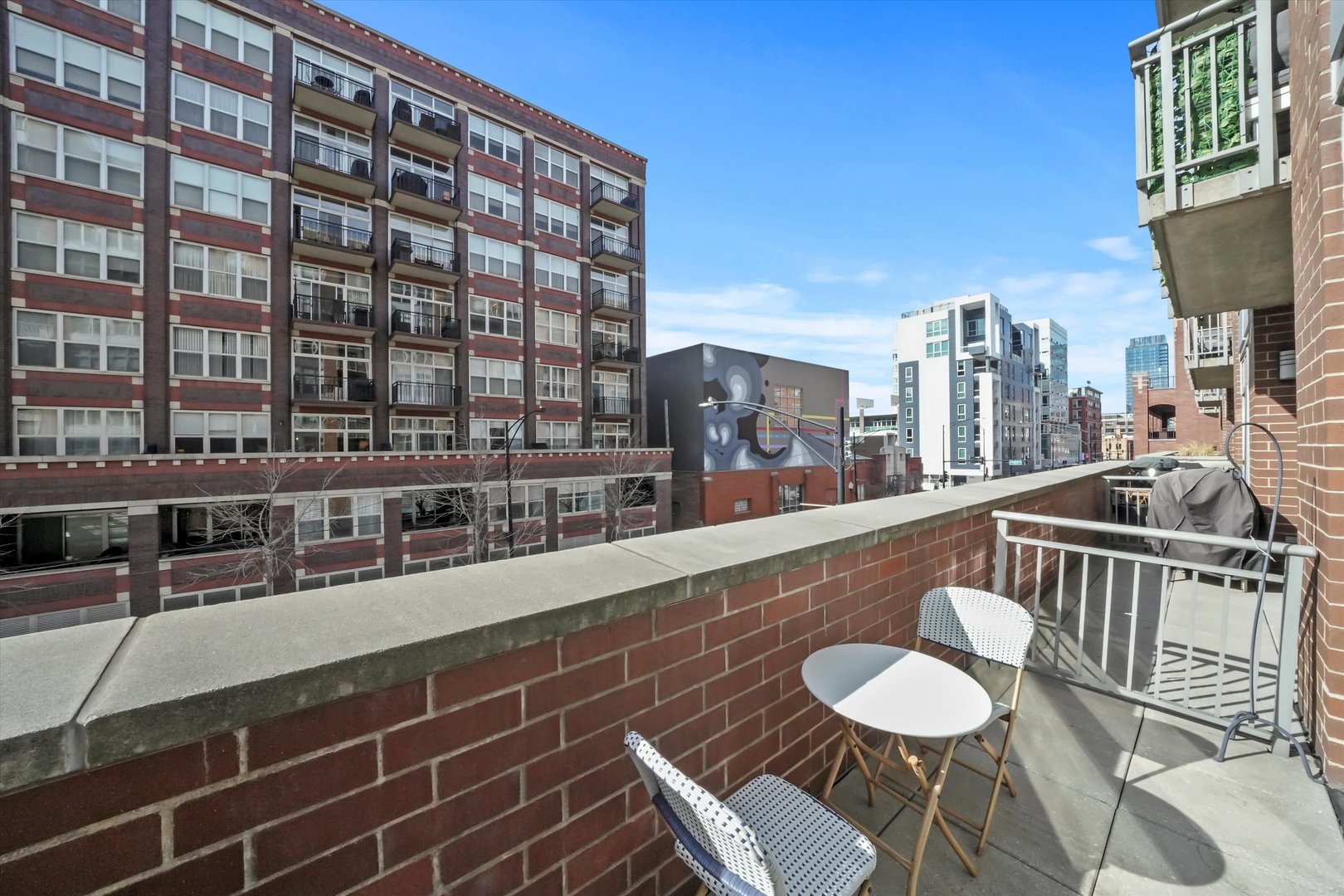 111 S MORGAN Street Unit: 307