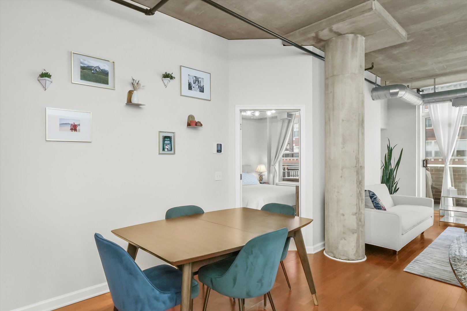 111 S MORGAN Street Unit: 307