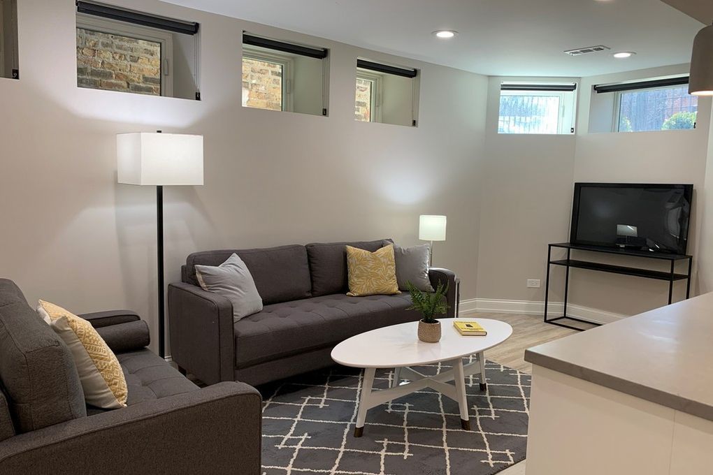 2243 N Seminary Avenue Unit: G