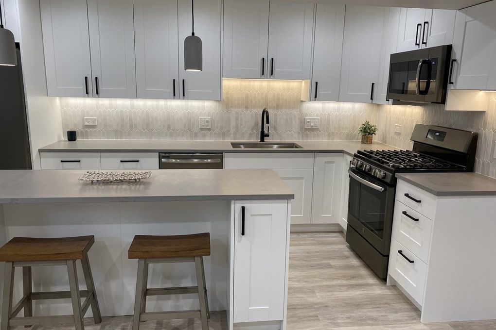 2243 N Seminary Avenue Unit: G